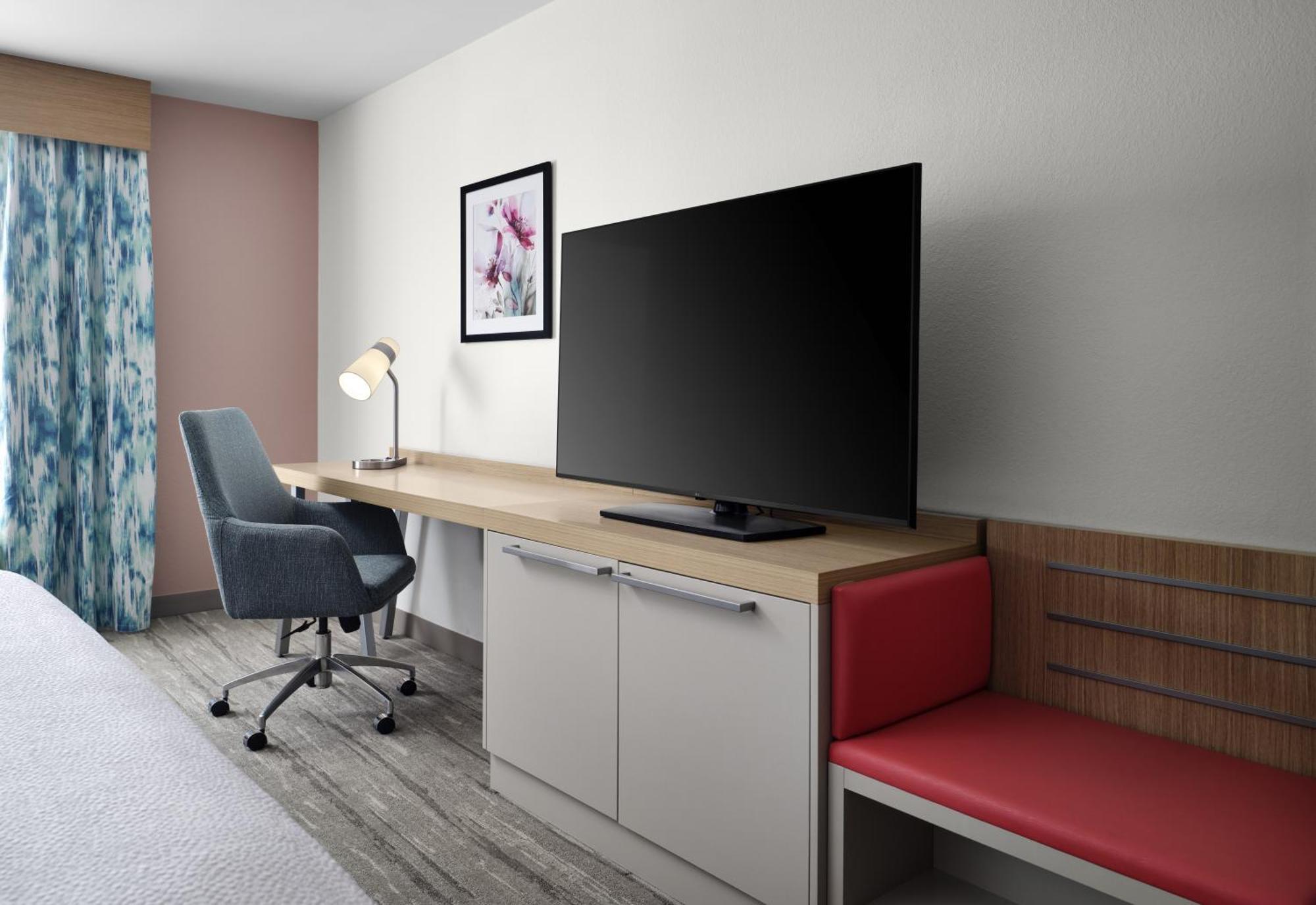 Hilton Garden Inn Tampa East Brandon Mango Экстерьер фото