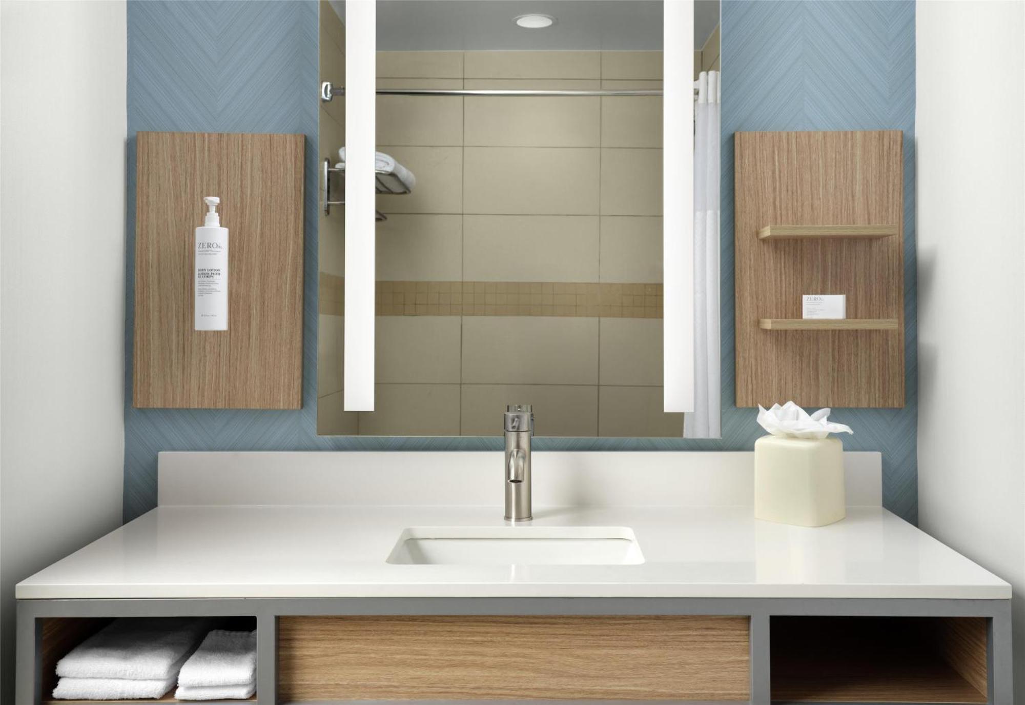 Hilton Garden Inn Tampa East Brandon Mango Экстерьер фото