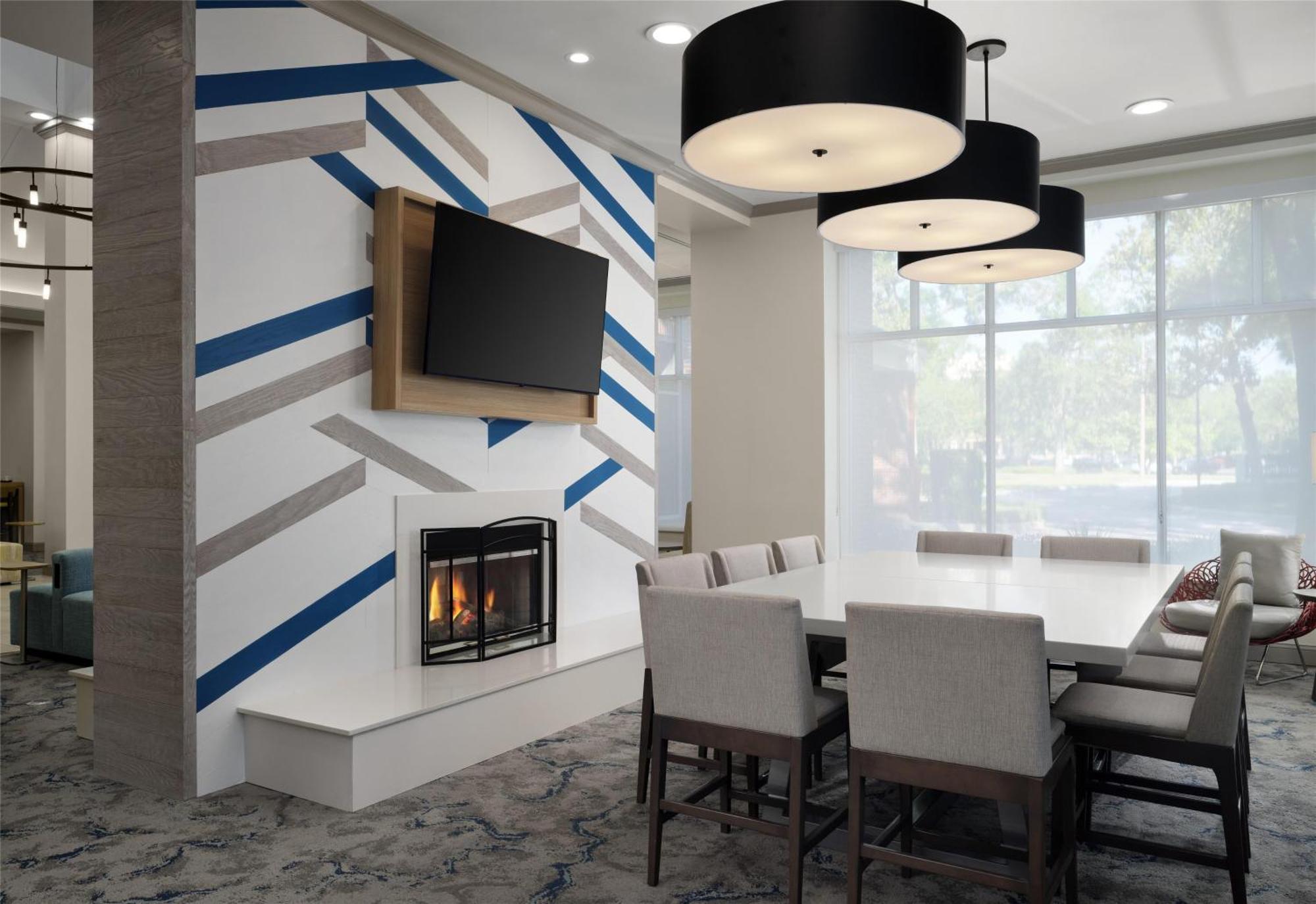 Hilton Garden Inn Tampa East Brandon Mango Экстерьер фото